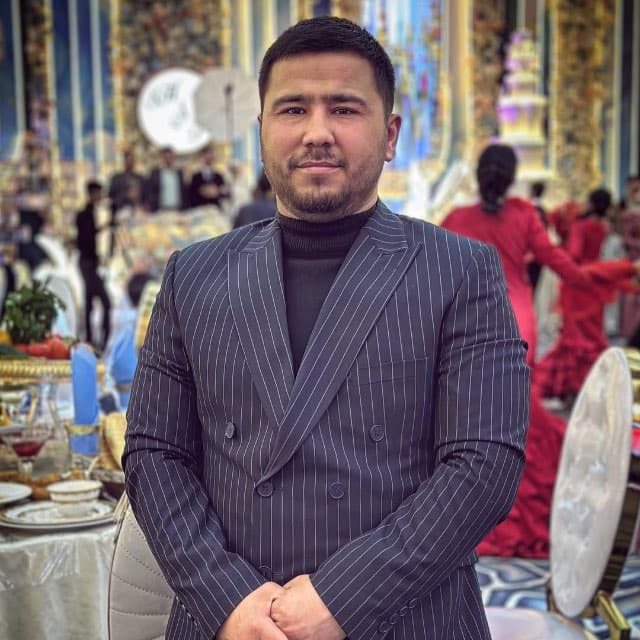 Каримов Азизбек
